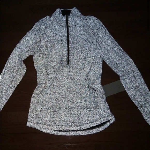 NWOT Lululemon Extra Mile Half zip Reflective - Picture 14 of 15